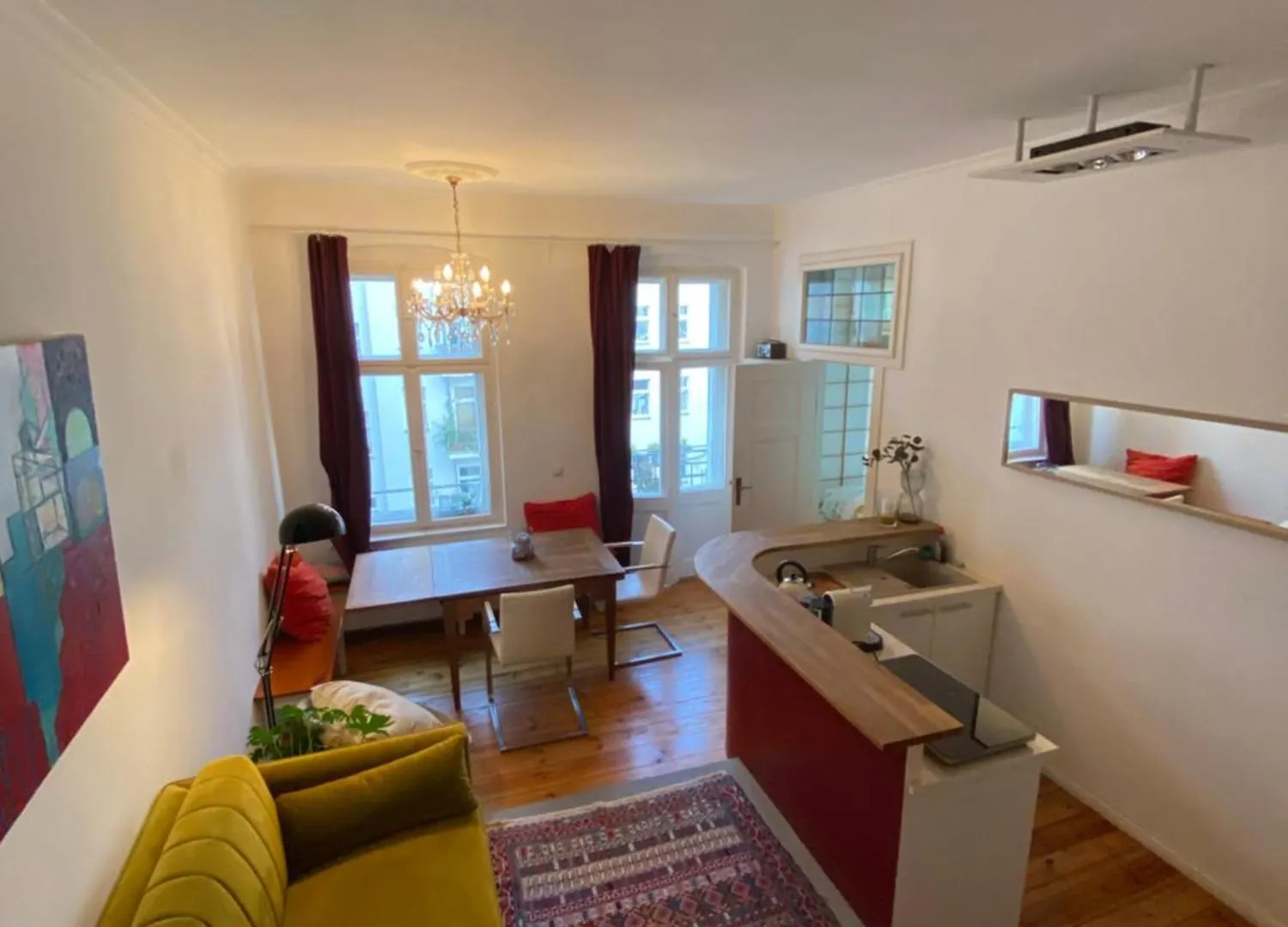 Beautiful Apartment Popular Area Berlin